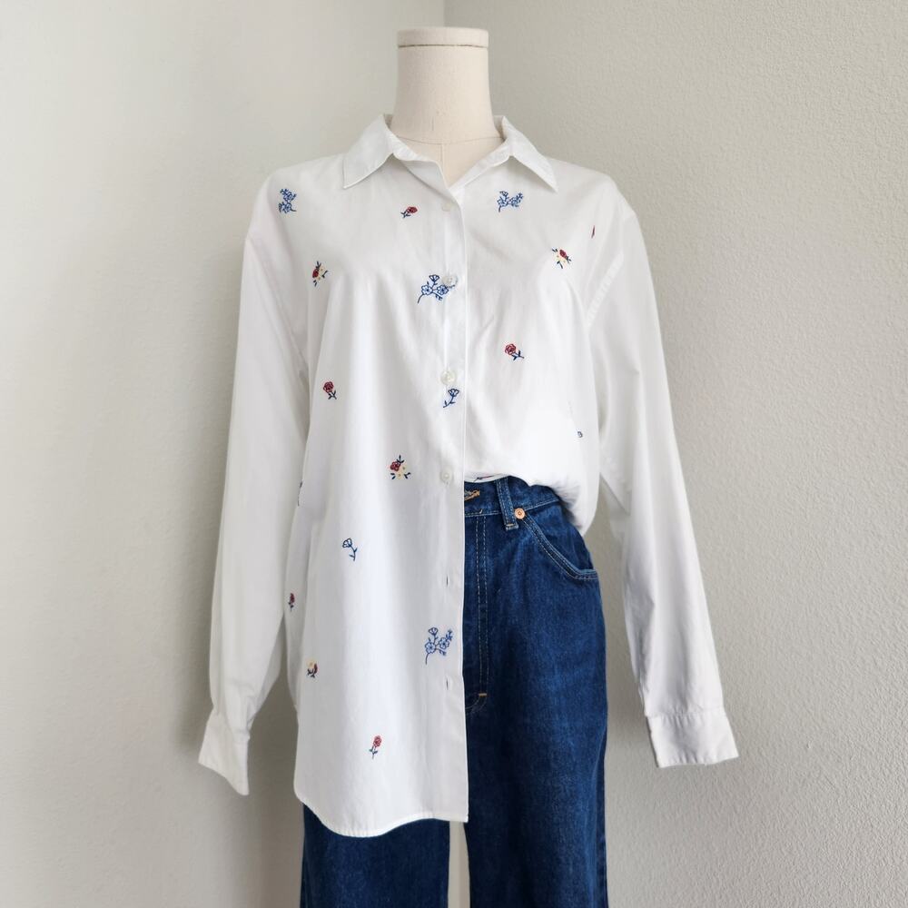 Vintage 90s Talbots White Embroidered Floral Button Down Shirt Cotton S Cottage